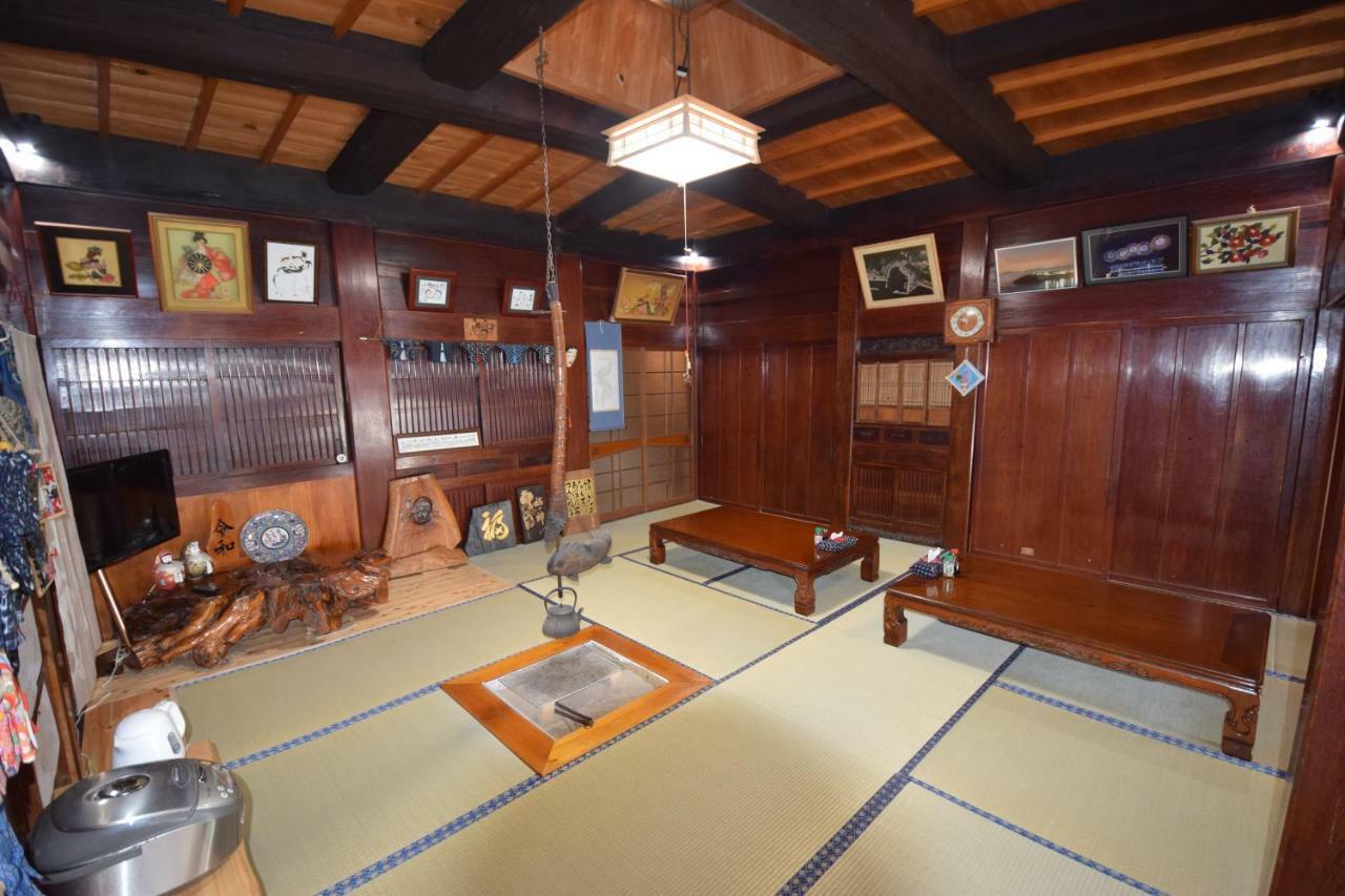 Minshuku Nishidomari Hotell Tsushima  Eksteriør bilde